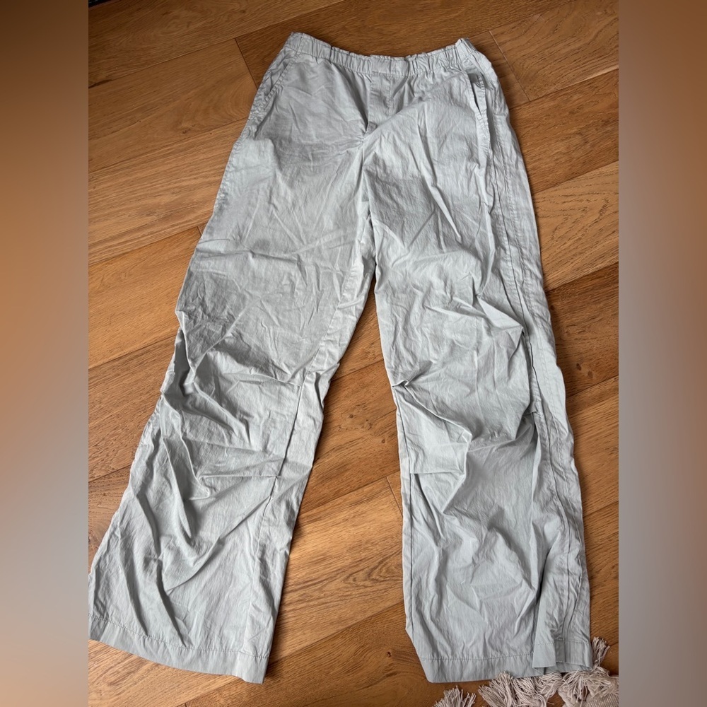 Zara parachute pants light blue/gray small